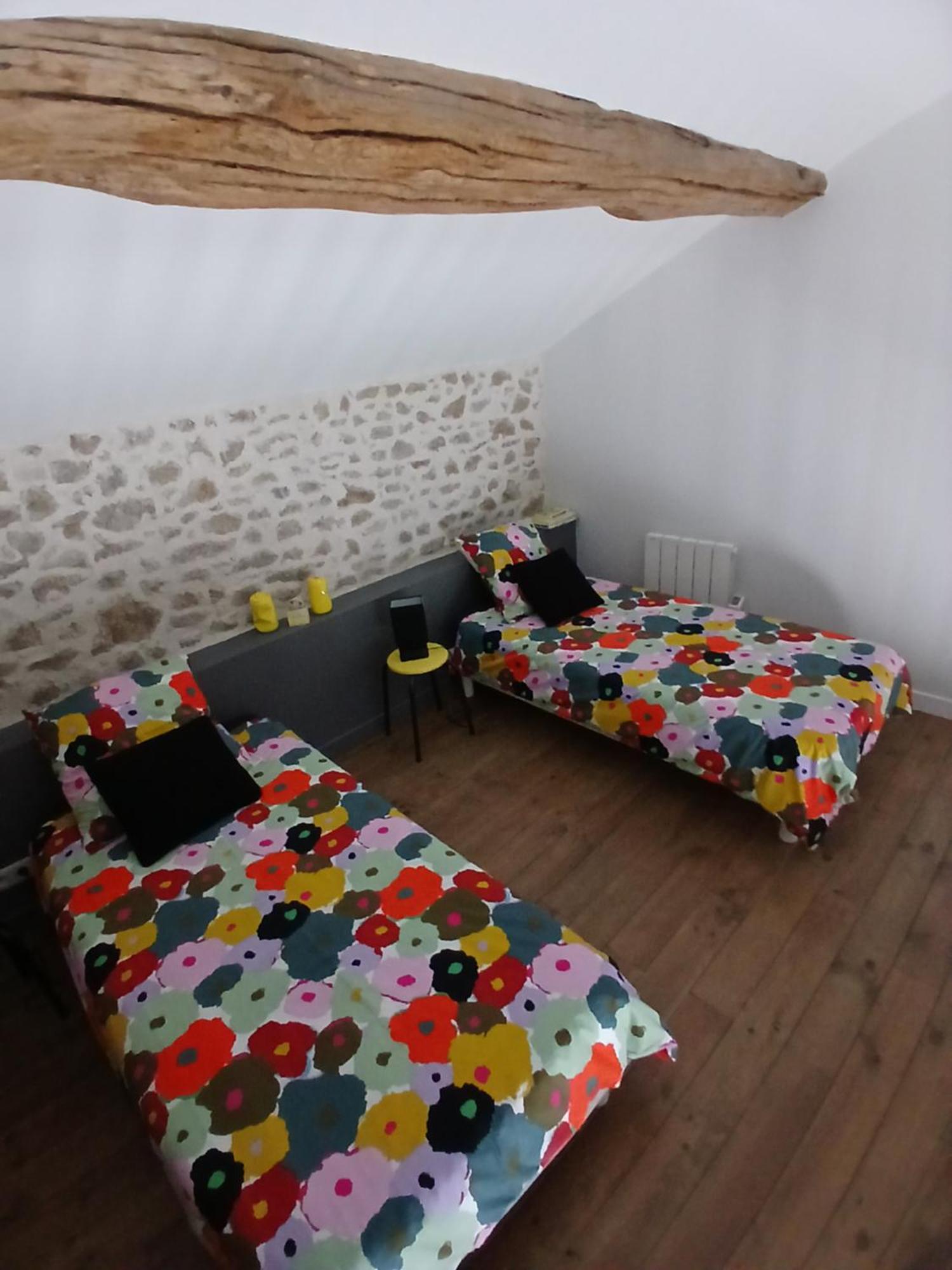 Les Chambres Du Couraud Saint-Aubin-des-Ormeaux 外观 照片