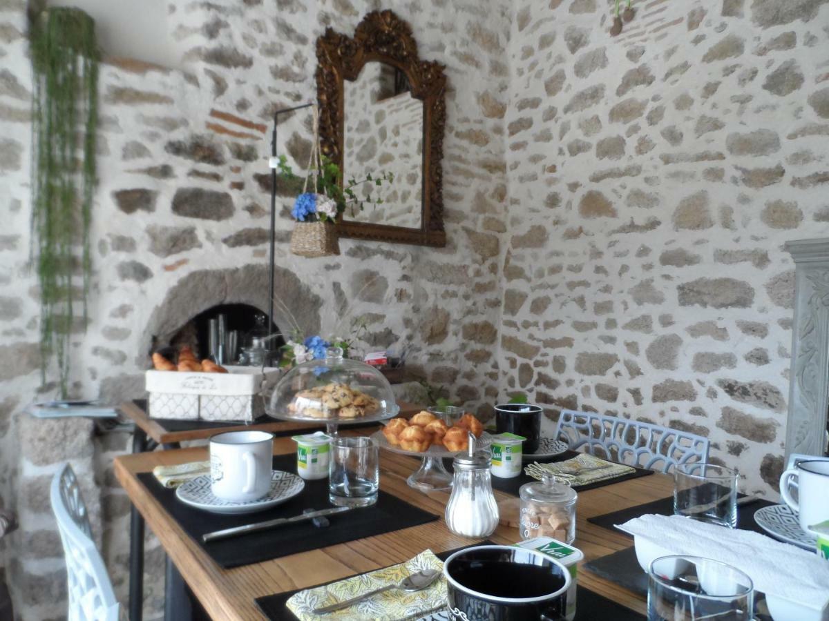 Les Chambres Du Couraud Saint-Aubin-des-Ormeaux 外观 照片