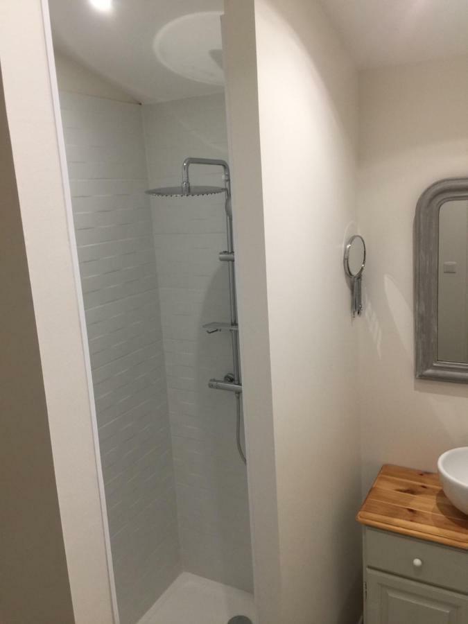 Les Chambres Du Couraud Saint-Aubin-des-Ormeaux 外观 照片